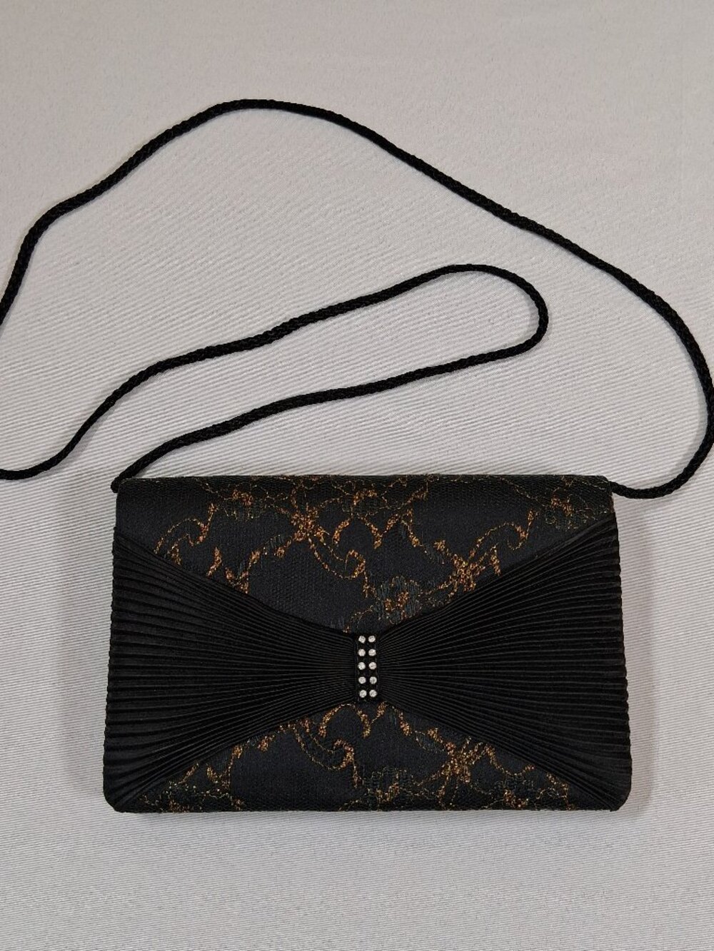 Vintage 90s Black & Gold Metallic Lace Floral Evening Clutch Bow Rhinestone